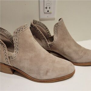 Vince Camuto suede booties size 6.5/37